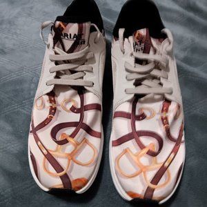 Ariat Fuse shoe size 8.5